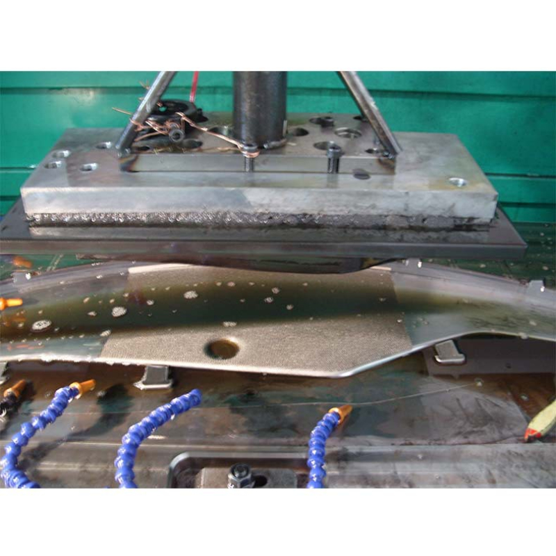 精密大型模具加工 汽车喇叭网格模具 塑料精密汽车配件加工定制